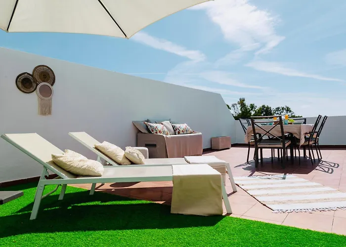 Frente A La Playa Boutique En * Marbella